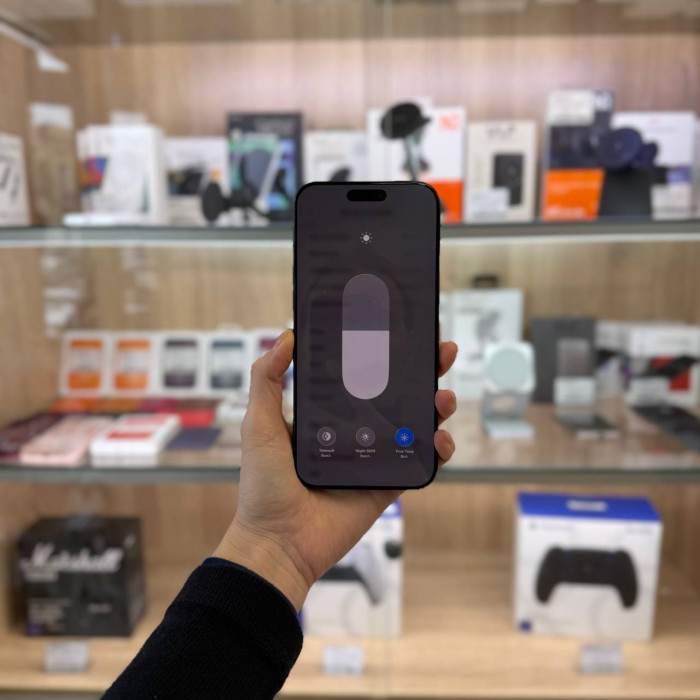 Б/У Смартфон Apple iPhone 16 Pro Max 256GB Черный (Black Titanium) nano SIM + eSIM | Фото 3 из 5
