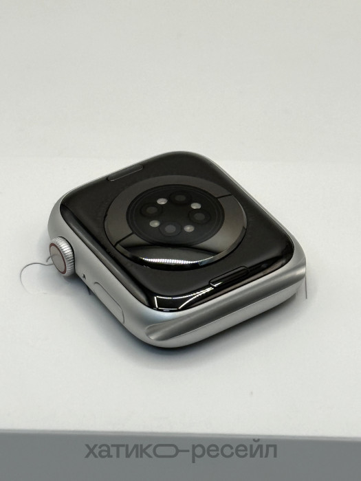 Уценка Умные часы Apple Watch Series 8 45mm GPS Silver Aluminum Case with Sport Band White