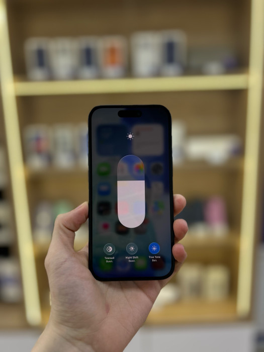 Б/У Смартфон Apple iPhone 15 128GB Черный (Black)