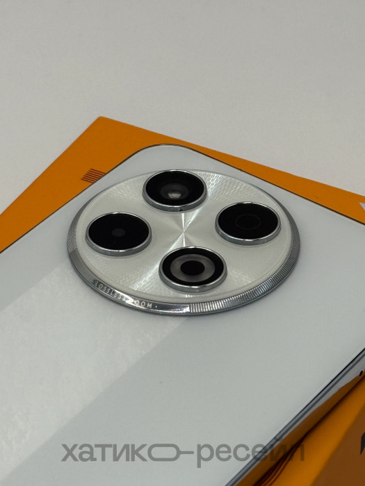 Уценка Смартфон Tecno Spark 30 Pro 8/256GB Белый (Arctic Glow) EAC | Фото 5 из 5