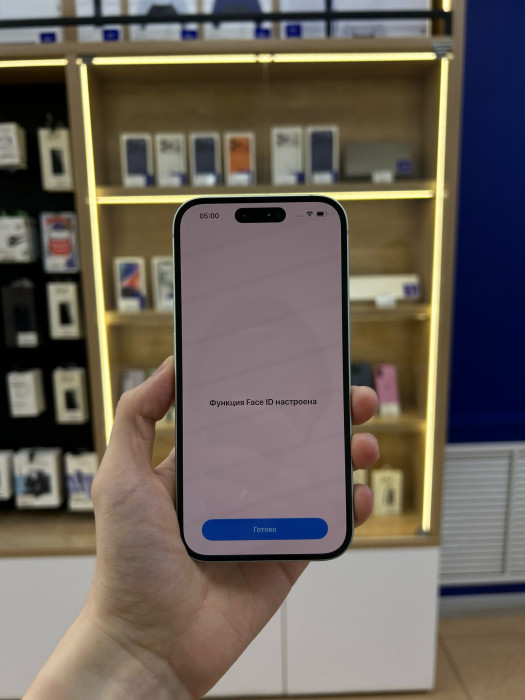 б/у Смартфон Apple iPhone 15 256GB Зеленый (Green)