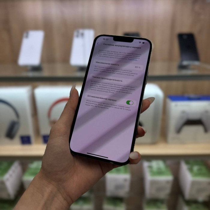 Б/у Смартфон Apple iPhone 13 Pro Max 128GB Небесно-голубой RU | Фото 4 из 5
