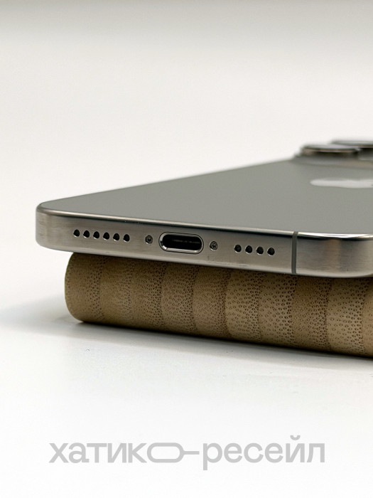 Б/у Смартфон Apple iPhone 16 Pro Max 256GB Natural Titanium | Фото 4 из 5