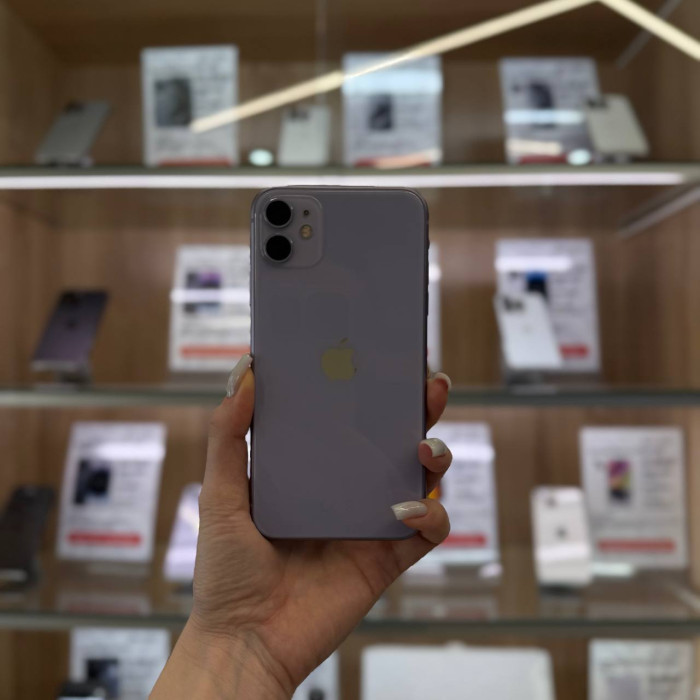 Б/у Смартфон Apple iPhone 11 128GB Фиолетовый RU