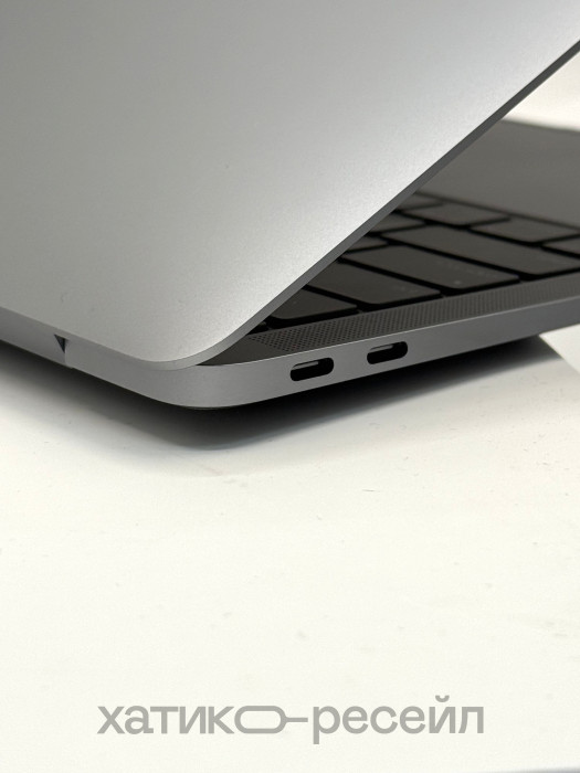 Уценка Ноутбук Apple MacBook Air 13 Late 2020 MGN63 (Apple M1, 8GB/256GB, 7-Core GPU) Серый космос