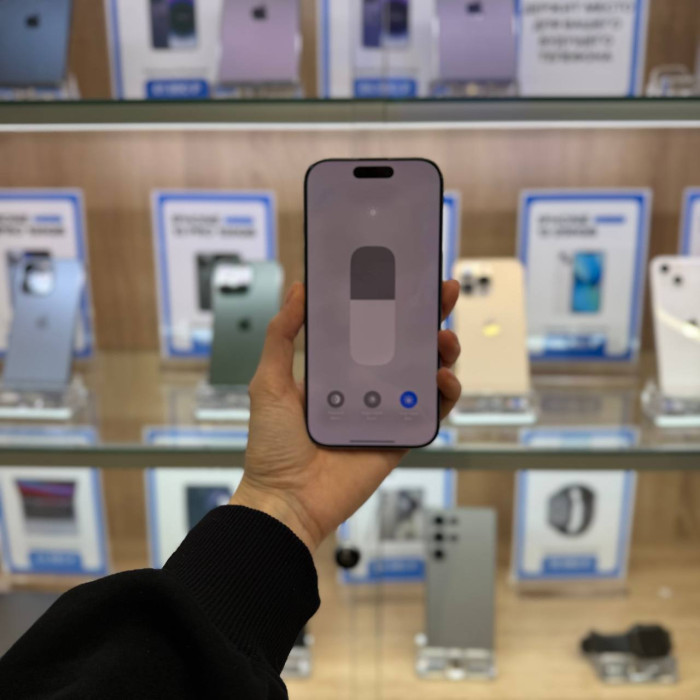 Б/У Смартфон Apple iPhone 16 Pro 1024GB Natural Titanium (Натуральный Титан) | Фото 3 из 5