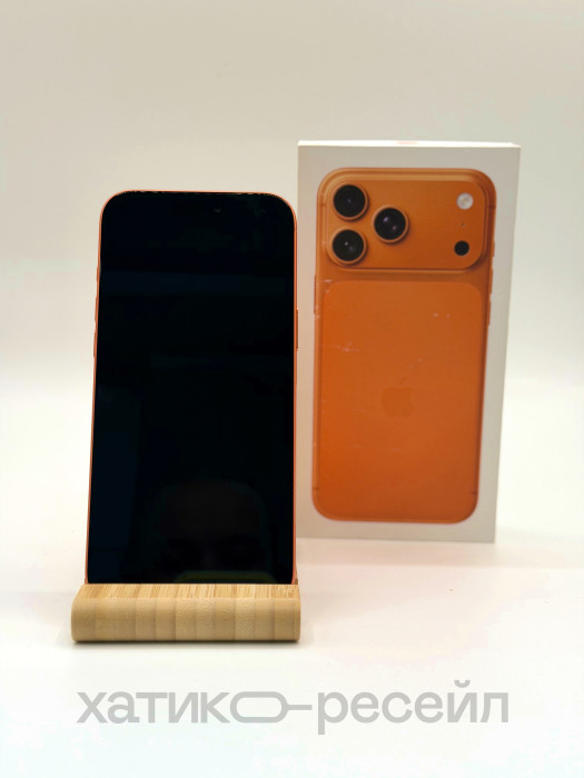 Б/У Смартфон Apple iPhone 17 Pro Max 512GB Оранжевый (Cosmic Orange) nano SIM + eSIM