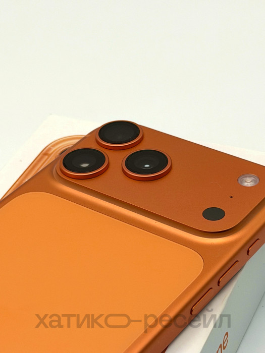 Б/У Смартфон Apple iPhone 17 Pro Max 512GB Оранжевый (Cosmic Orange) nano SIM + eSIM