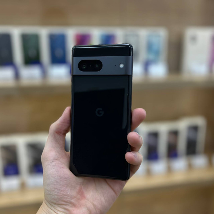 Б/У Смартфон Google Pixel 7 8/256GB Черный | Фото 1 из 4