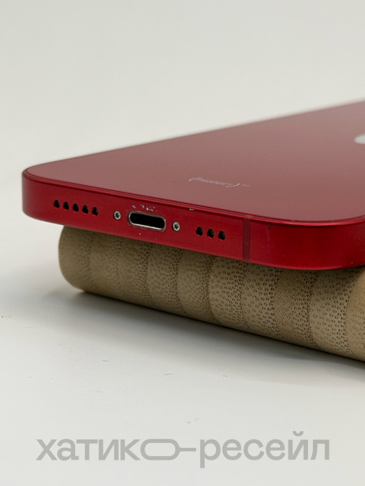 Б/у Смартфон Apple iPhone 13 128GB Красный (PRODUCT) RED