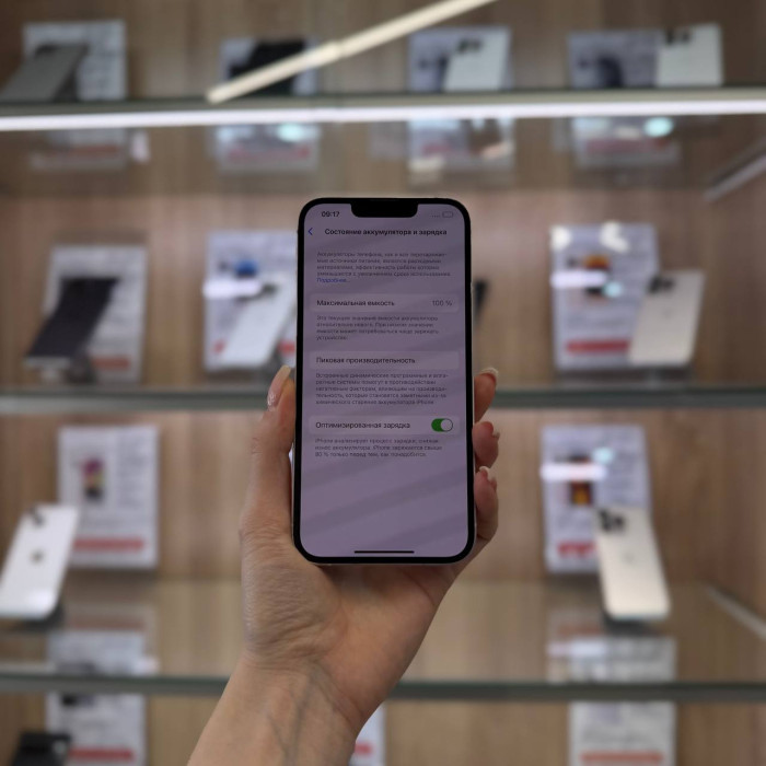 Б/У Смартфон Apple iPhone 13 128GB Розовый | Фото 4 из 5