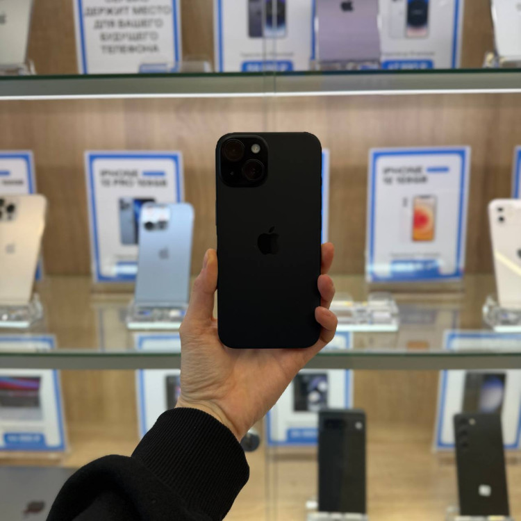 Б/у Apple iPhone 15 128GB Black