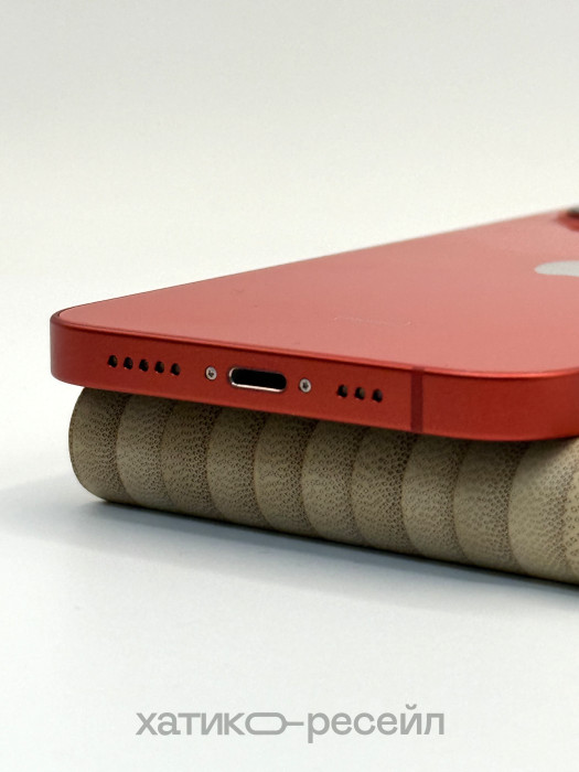 Б/у Смартфон Apple iPhone 12 64GB Красный RU