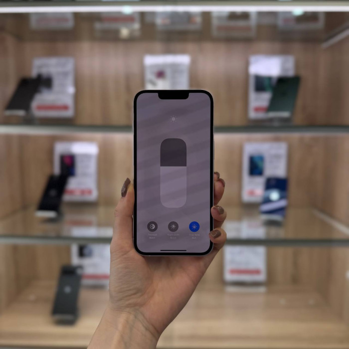 Б/у Смартфон Apple iPhone 14 128GB Purple | Фото 3 из 5