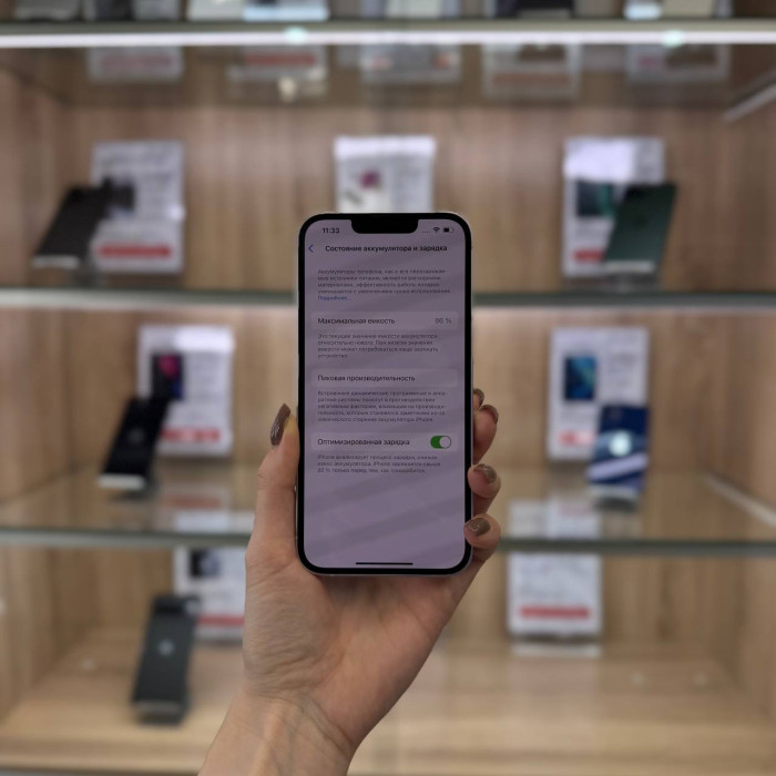 Б/у Смартфон Apple iPhone 14 128GB Purple | Фото 4 из 5