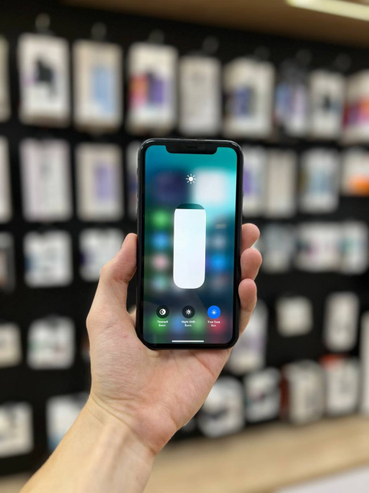Б/у Смартфон Apple iPhone 11 128GB Black RU