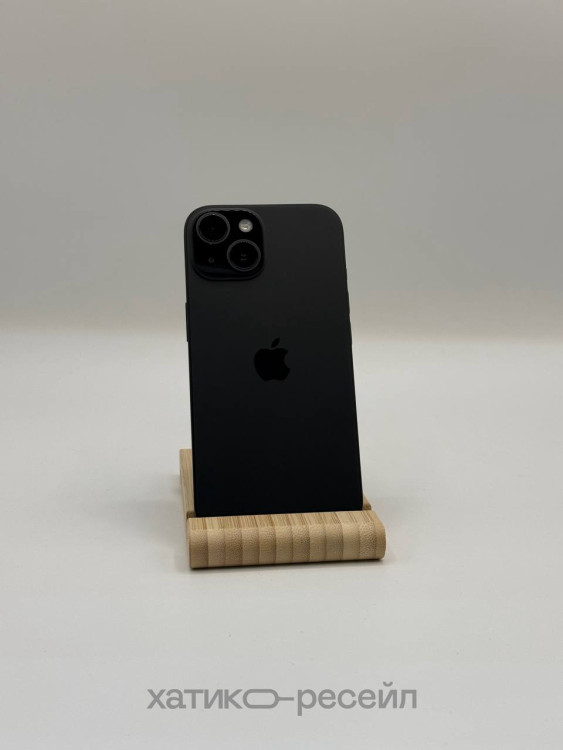 Б/у Смартфон Apple iPhone 15 128GB Black Dual-sim
