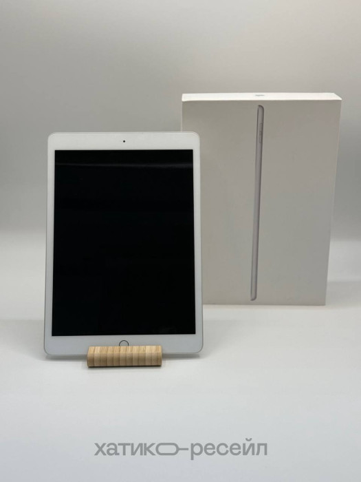 Б/у Планшет iPad (7-го поколения) 32Gb Wi-Fi Silver
