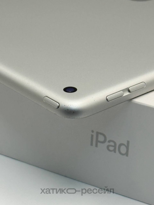 Б/у Планшет iPad (7-го поколения) 32Gb Wi-Fi Silver