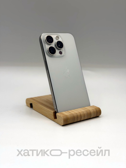 Б/у Смартфон Apple iPhone 15 Pro 128GB White Titanium (Белый Титан)