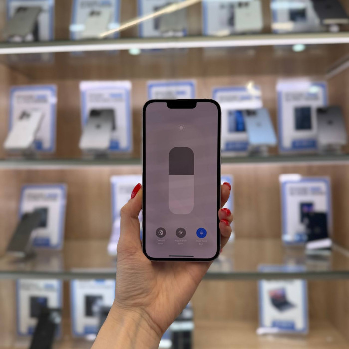 Б/у Смартфон Apple iPhone 14 256GB Purple | Фото 3 из 5