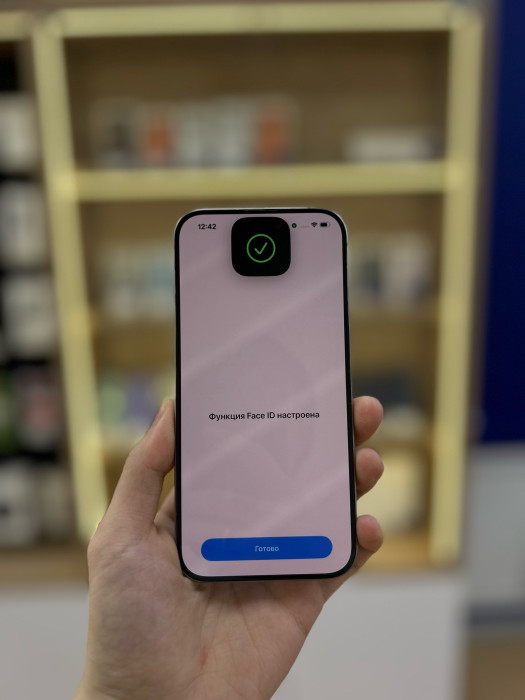 Б/у Смартфон Apple iPhone 15 Pro 128GB Серый (Natural Titanium)