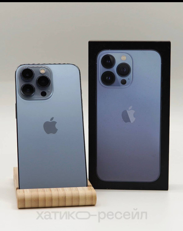 Б/у Смартфон Apple iPhone 13 Pro 128GB Небесно-голубой (Sierra Blue)
