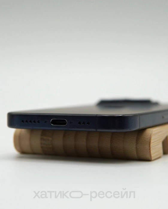 Б/у Смартфон Apple iPhone 15 Pro 256GB Синий (Blue Titanium)