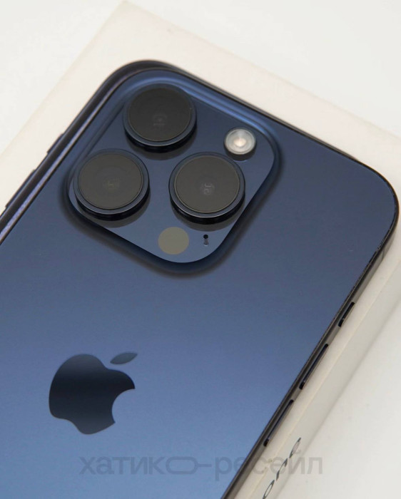 Б/у Смартфон Apple iPhone 15 Pro 256GB Синий (Blue Titanium)
