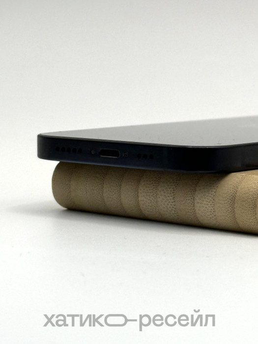 Б/у Смартфон Apple iPhone 12 64GB Черный EU