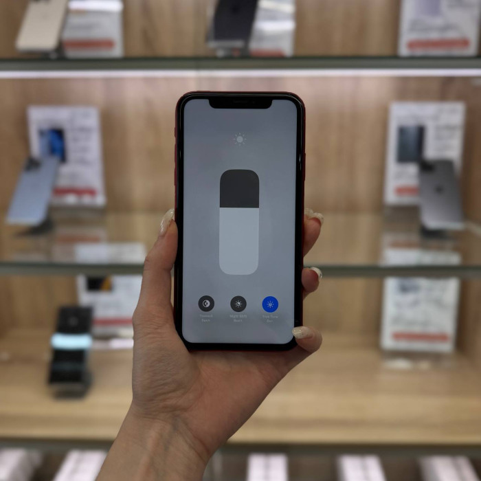 Б/у iPhone XR 64GB Красный RU | Фото 3 из 5