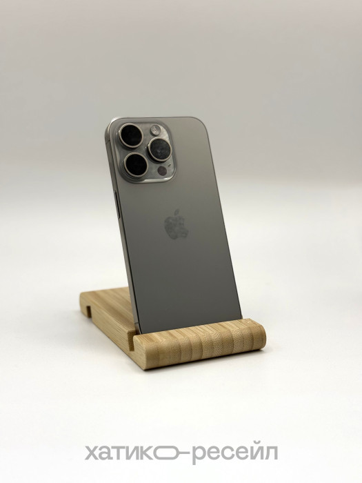Б/У Смартфон Apple iPhone 15 Pro 128GB Натуральный Титан (Natural Titanium) | Фото 3 из 5