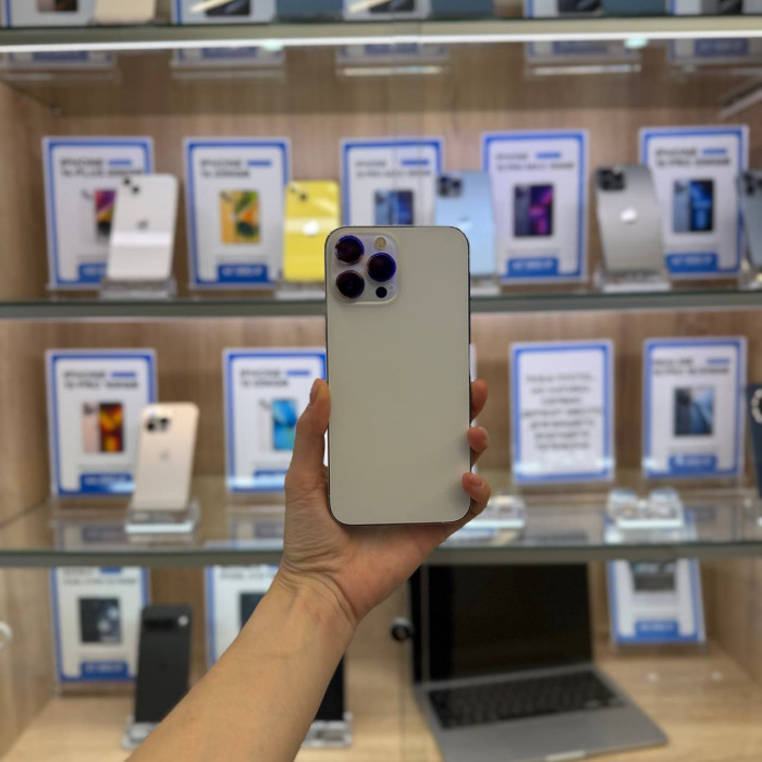 Б/у Смартфон Apple iPhone 13 Pro Max 128GB Серебристый (Silver)