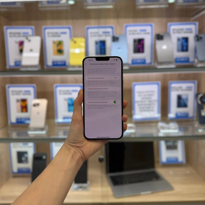 Б/у Смартфон Apple iPhone 13 Pro Max 128GB Серебристый (Silver)