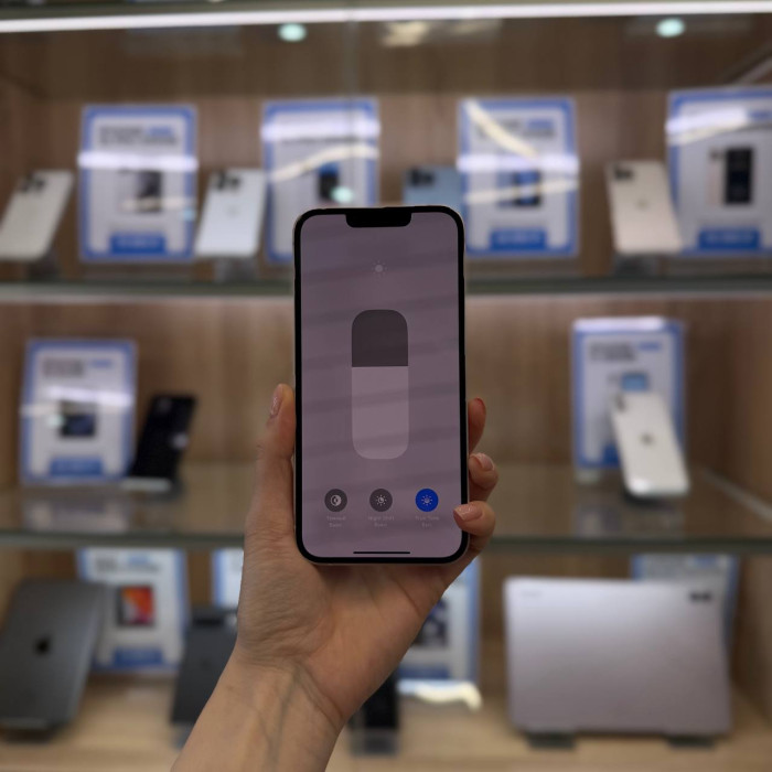 Б/у Смартфон Apple iPhone 13 128GB Pink | Фото 3 из 5
