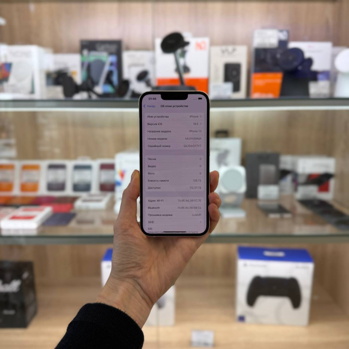 Б/у Смартфон Apple iPhone 13 128GB Pink | Фото 2 из 5
