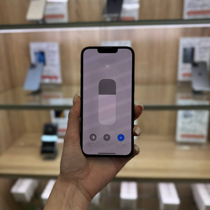 Б/у Смартфон Apple iPhone 13 128GB Черный | Фото 3 из 5