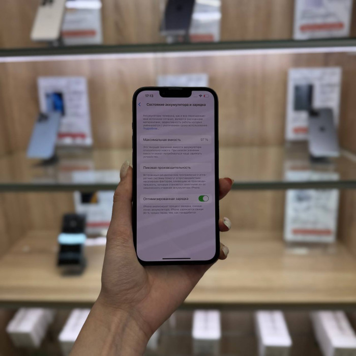 Б/у Смартфон Apple iPhone 13 128GB Черный | Фото 4 из 5