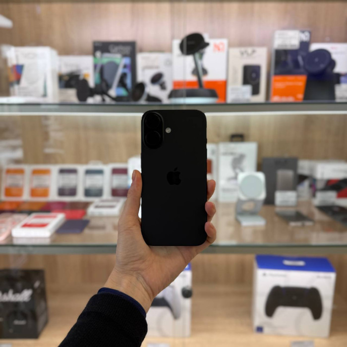 Б/у Смартфон Apple iPhone 16 128GB Черный (Black) nano SIM + eSIM (Без RuStore) | Фото 1 из 5