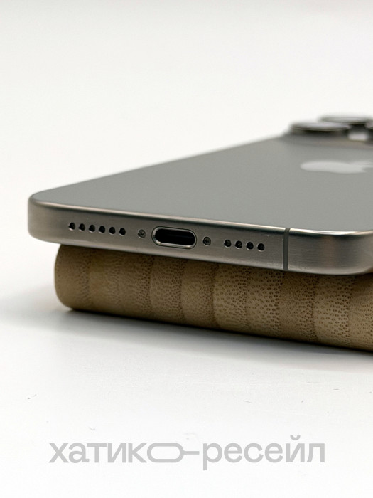 Б/у Смартфон Apple iPhone 15 Pro Max 512GB Титан (Natural Titanium)