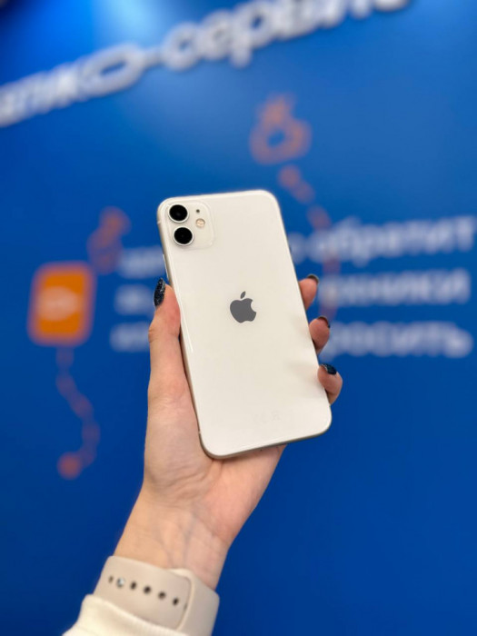 Б/у Смартфон Apple iPhone 11 256GB White | Фото 7 из 7