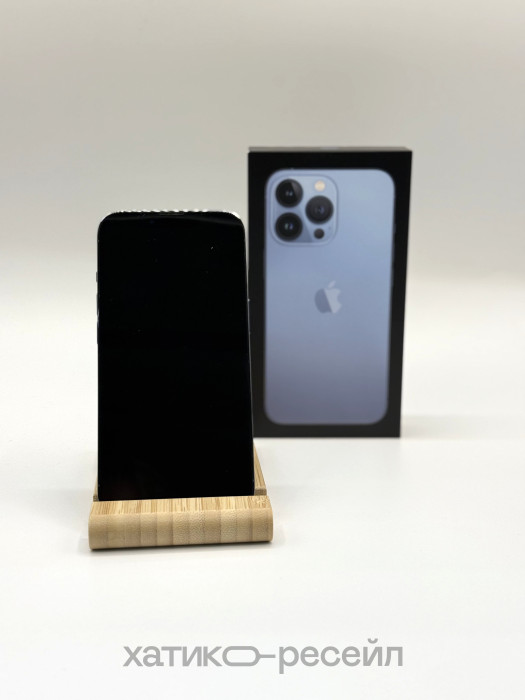 Б/У Смартфон Apple iPhone 13 Pro 256GB Небесно-голубой