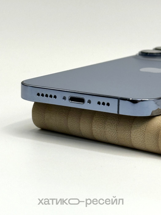 Б/У Смартфон Apple iPhone 13 Pro 256GB Небесно-голубой