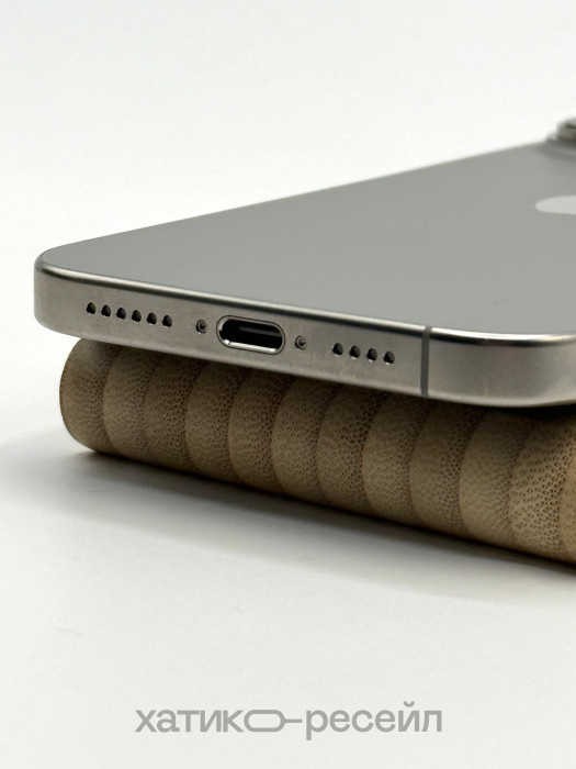 Уценка Смартфон Apple iPhone 16 Pro Max 256GB Натуральный титан nano SIM + eSIM | Фото 4 из 5