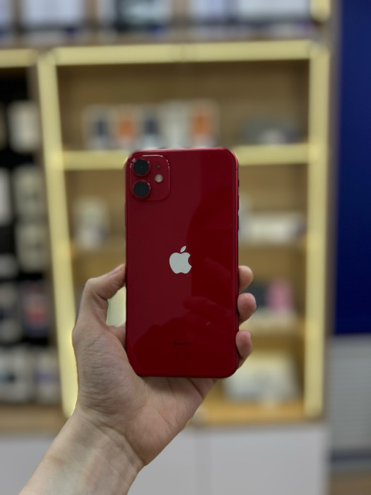 Б/у Смартфон Apple iPhone 11 128GB Красный (PRODUCT)RED