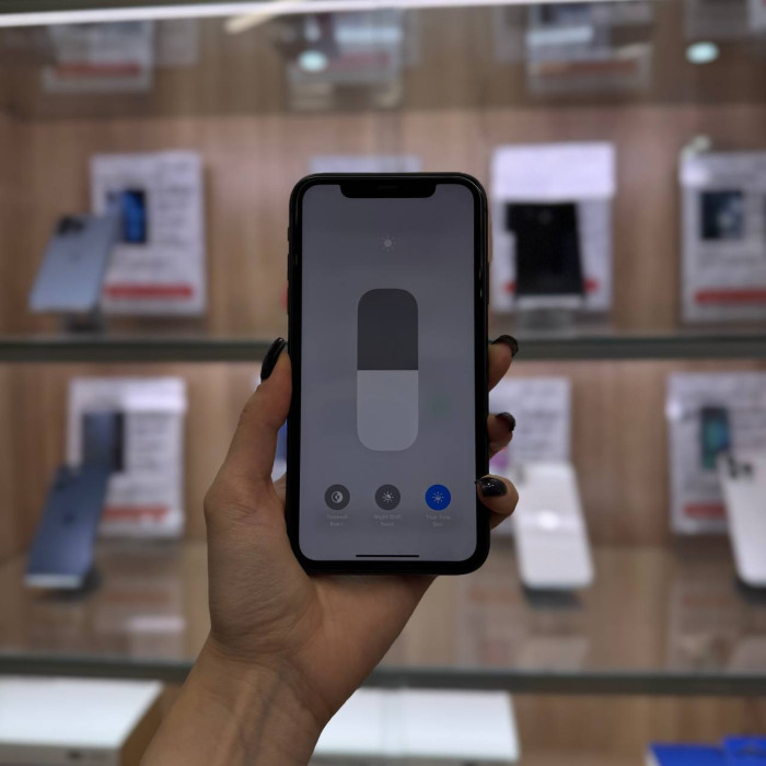 Б/у Смартфон Apple iPhone 11 64GB Black EU