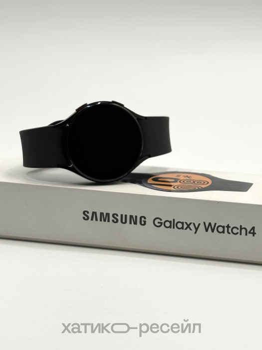 Уценка Умные часы Samsung Galaxy Watch4 44mm Черный