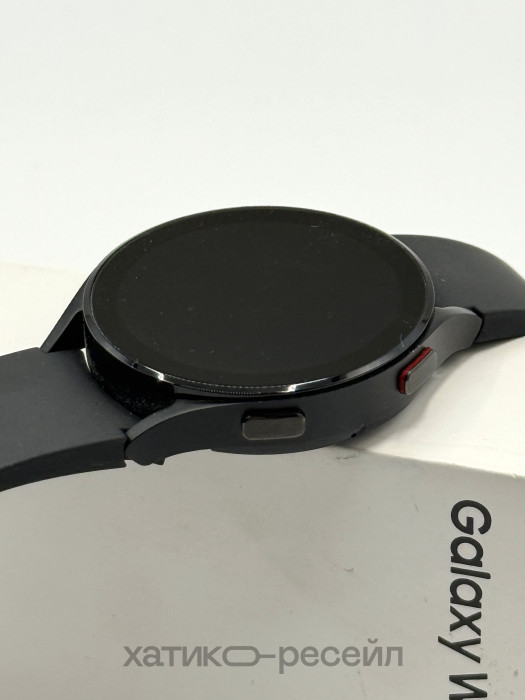 Уценка Умные часы Samsung Galaxy Watch4 44mm Черный