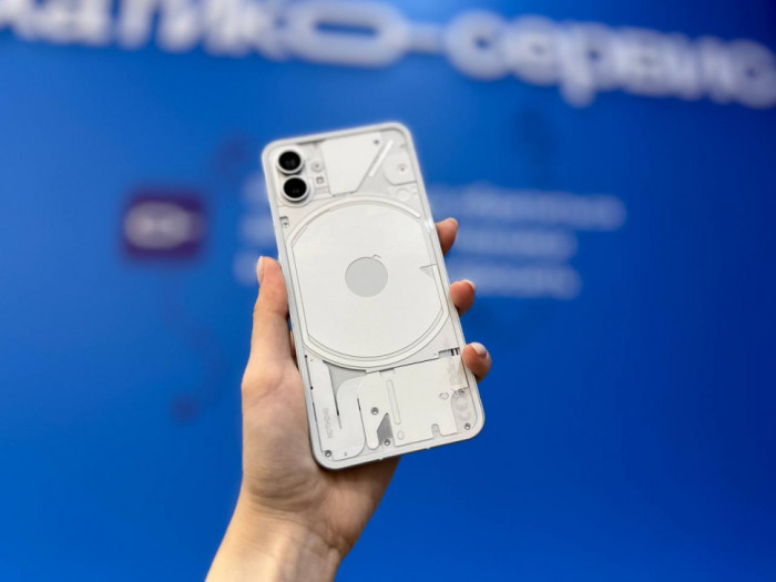 Б/у Смарфтон Nothing Phone 1 8/256 Белый | Фото 4 из 4