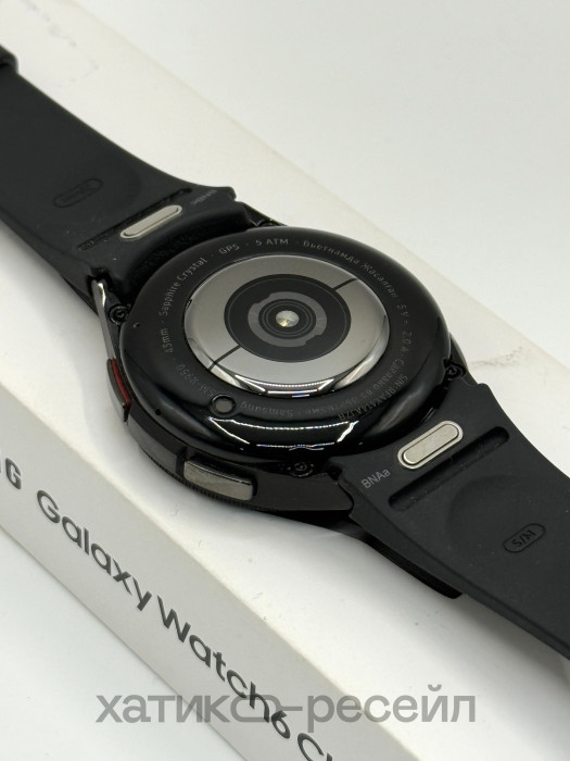 Уценка Умные часы Samsung Galaxy Watch6 Classic 43mm Черный